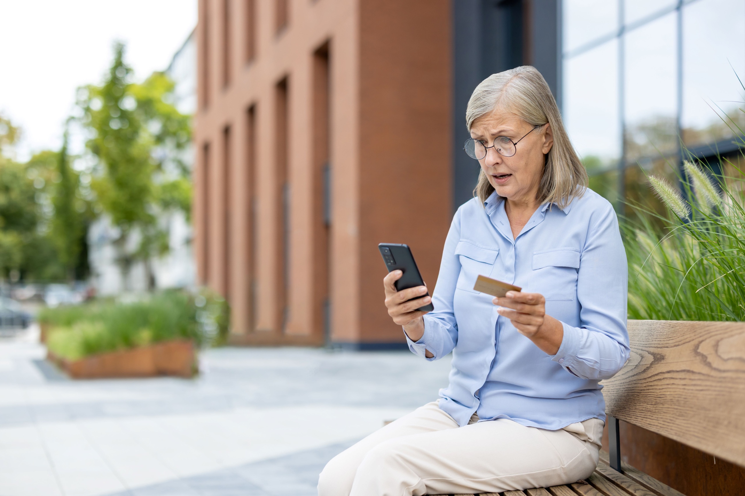 how home care can help prevent financial fraud