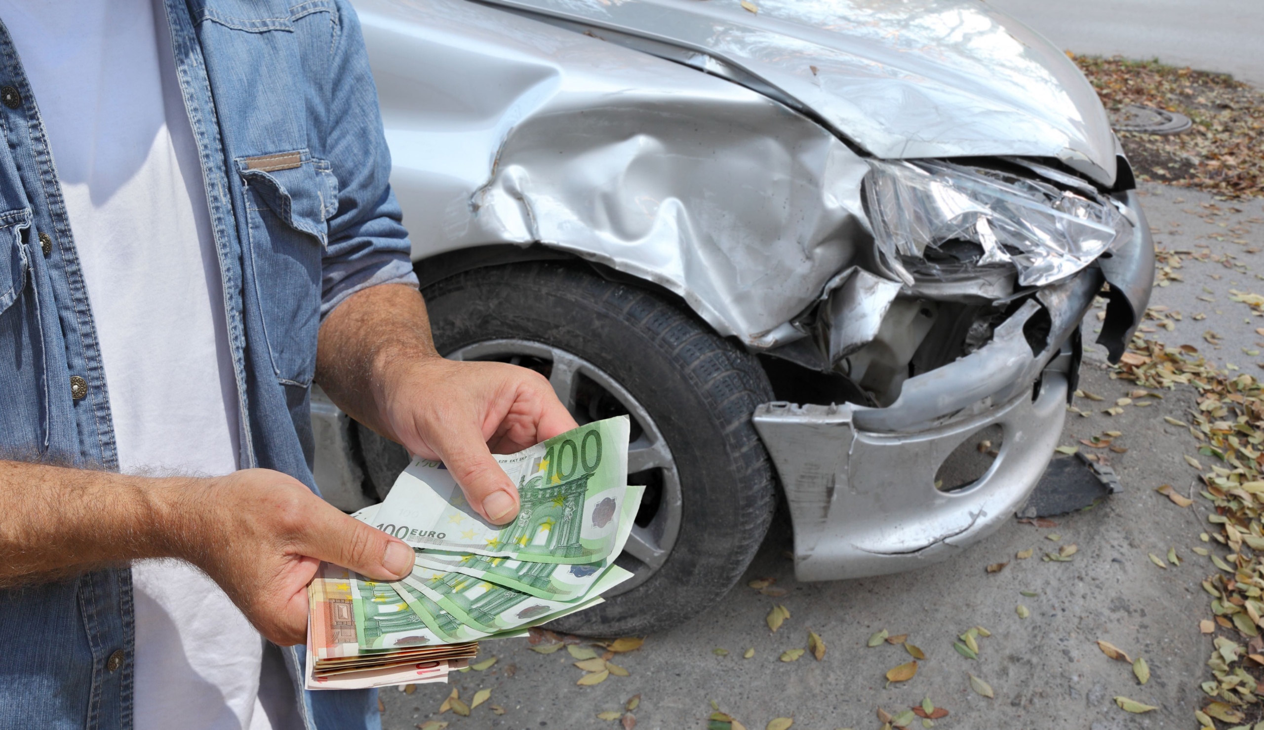 how home caregivers can help seniors sell their junk cars for cash