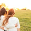 The Science of Staying in Touch: What Researchers Say Makes Friendships Survive Life’s Big Moves